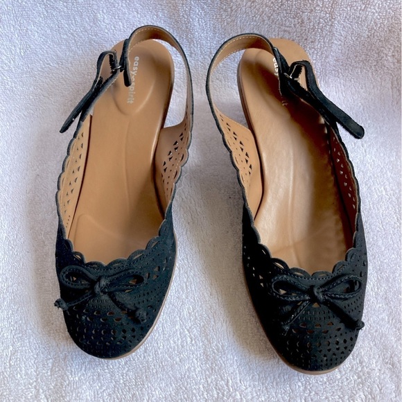 EUC Easy Spirit heels, backstrap, scalloped edge, cut out- Size 7.5 - Picture 1 of 6